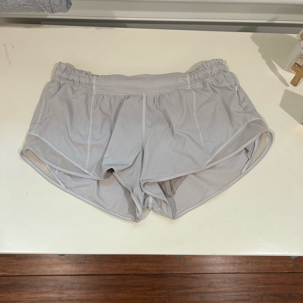 LULULEMON Hotty Hot Shorts Size 8